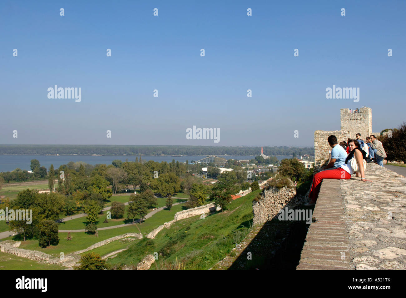 La forteresse de Kalemegdan, Belgrade, avec les visiteurs Banque D'Images