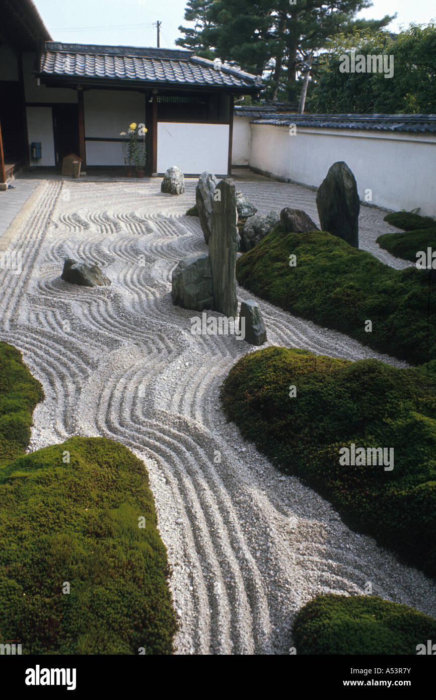 Painet ha1812 3584 J apon noir et blanc gravier daitokuji à Kyoto le jardin au pays en développement, pays économiquement moins Banque D'Images