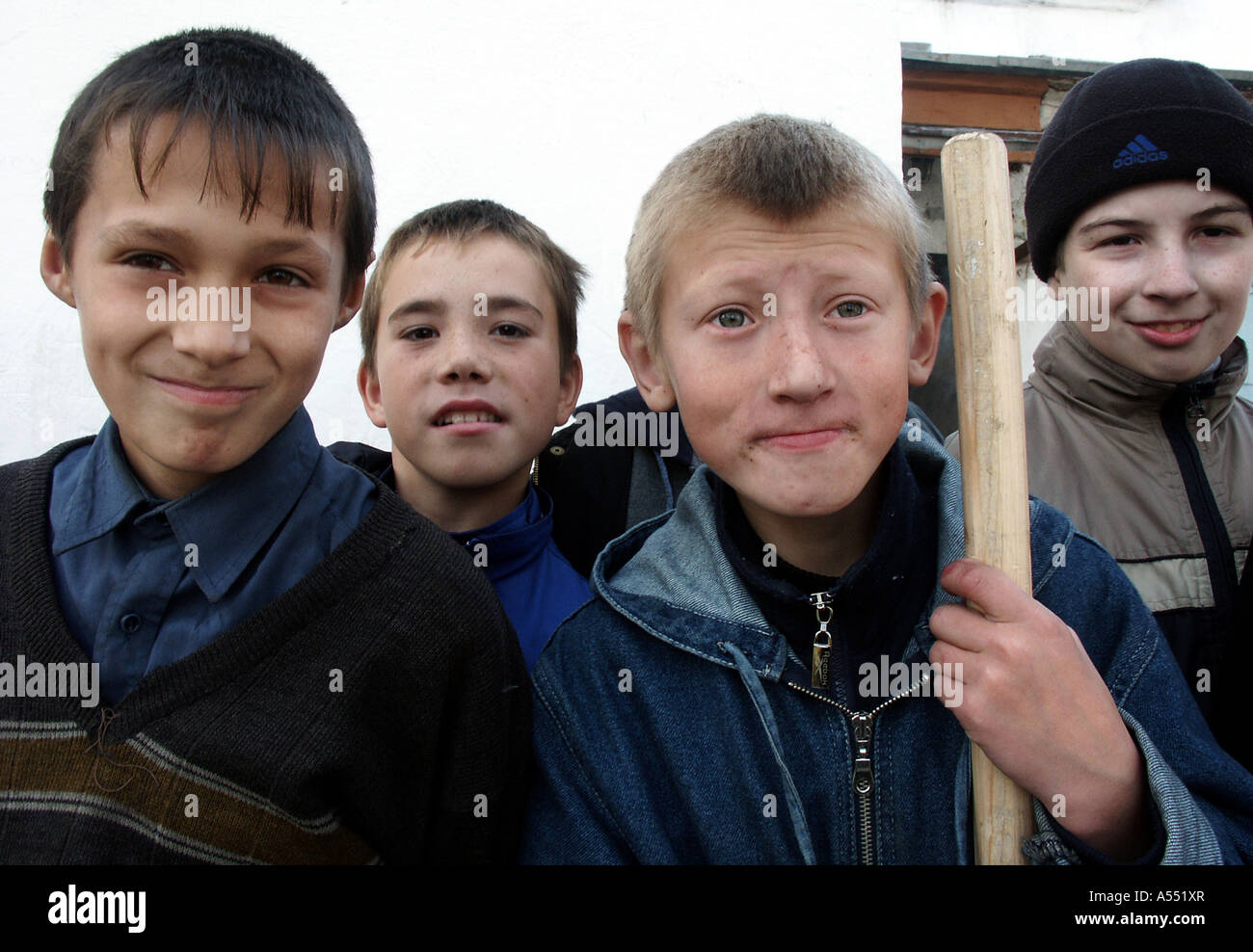 Russian boys Banque de photographies et d’images à haute résolution Alamy