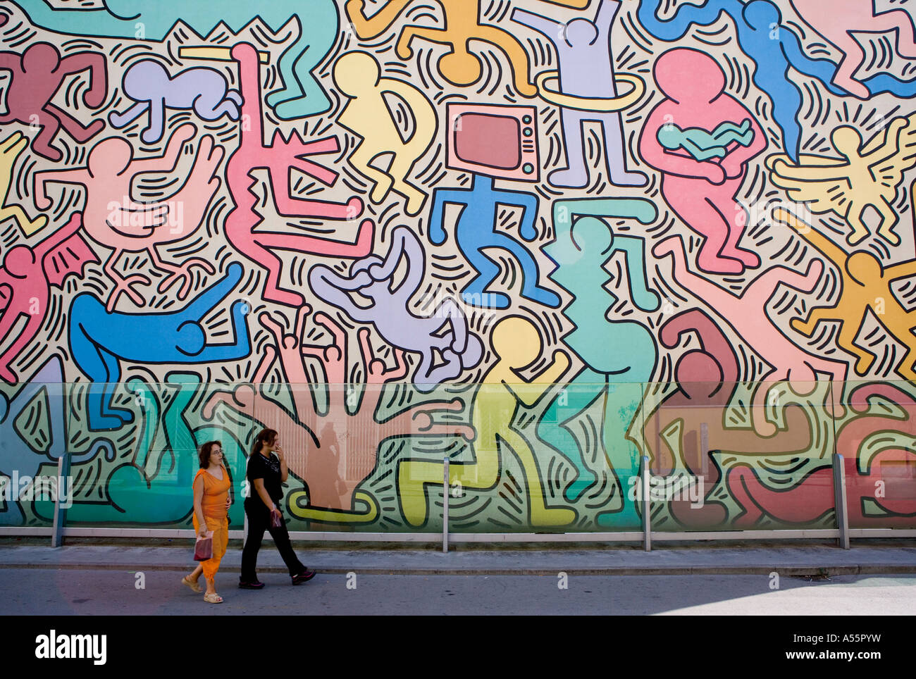 Keith Haring s wall painting Tuttomondo Pise Toscane Italie Banque D'Images