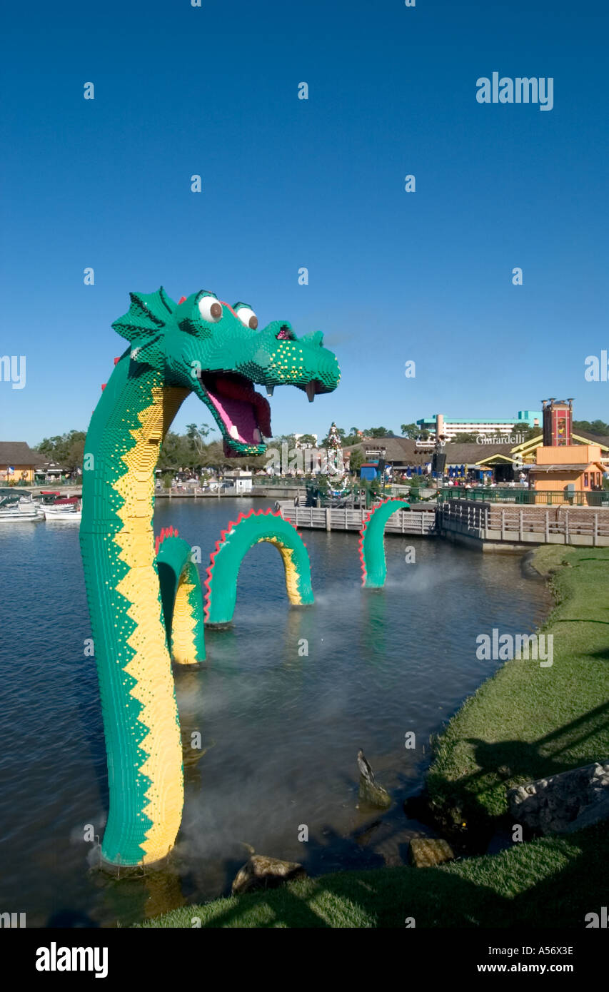 Brickley le serpent de mer de Lego, Marché, Downtown Disney, Lake Buena Vista, Orlando, Floride, USA Banque D'Images