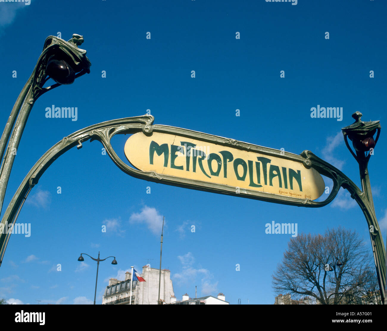 Entrée de métro d'Hector Guimard, Paris, France Banque D'Images