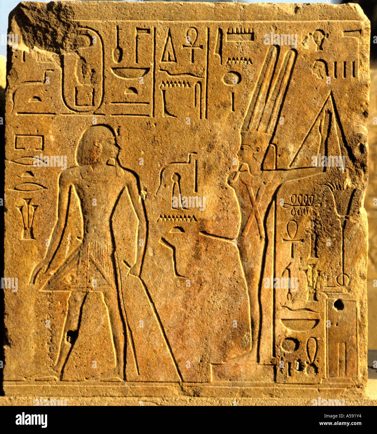 Hiéroglyphe égyptien hiéroglyphique dessins heroglyphs Luxor Thebes museum Banque D'Images