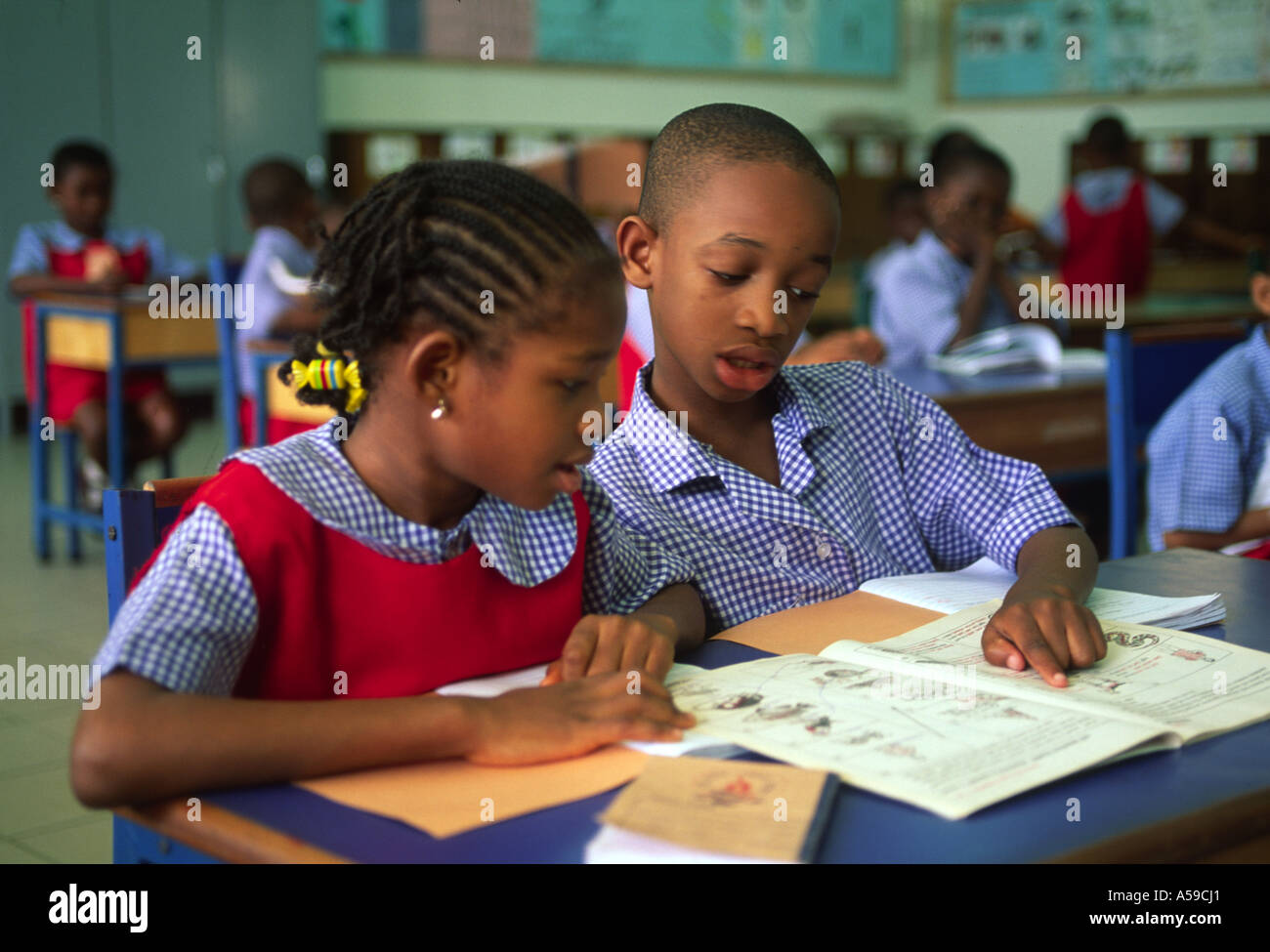 Les enfants à l'école supérieure école delta,Nigeria Banque D'Images