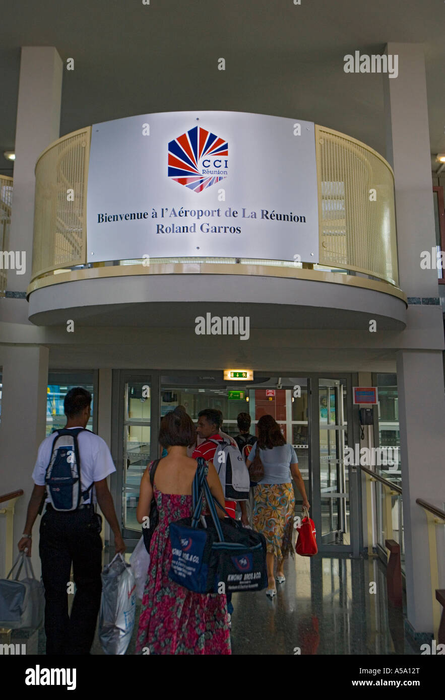Les arrivées à ['l'aéroport Roland Garros'] 'SaintDenis' 'Réunion