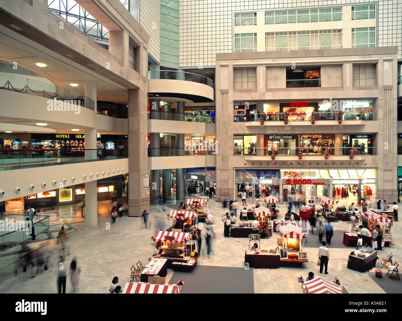 Raffles city Banque de photographies et d’images à haute résolution Alamy