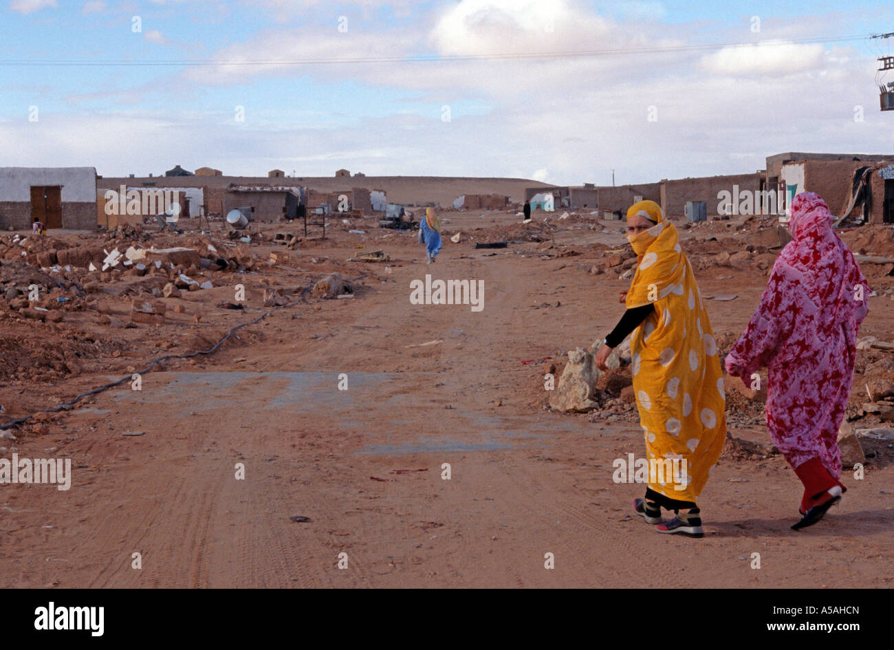 Les femmes sahraouis de Tindouf en Algérie de l'Ouest Banque D'Images
