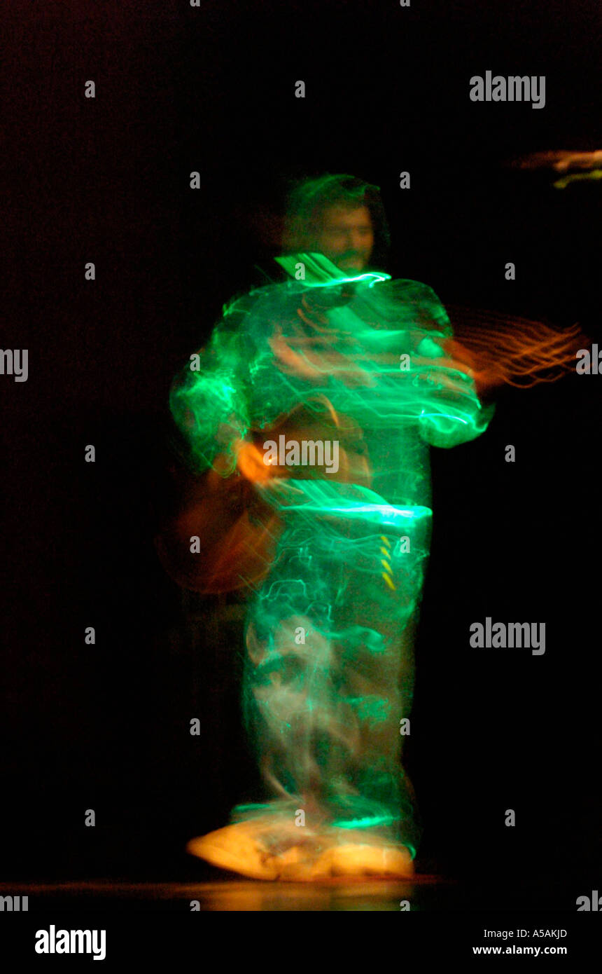 Huw Bunford guitariste Super Furry Animals Afon Lido Port Talbot au Pays de Galles du Sud Banque D'Images