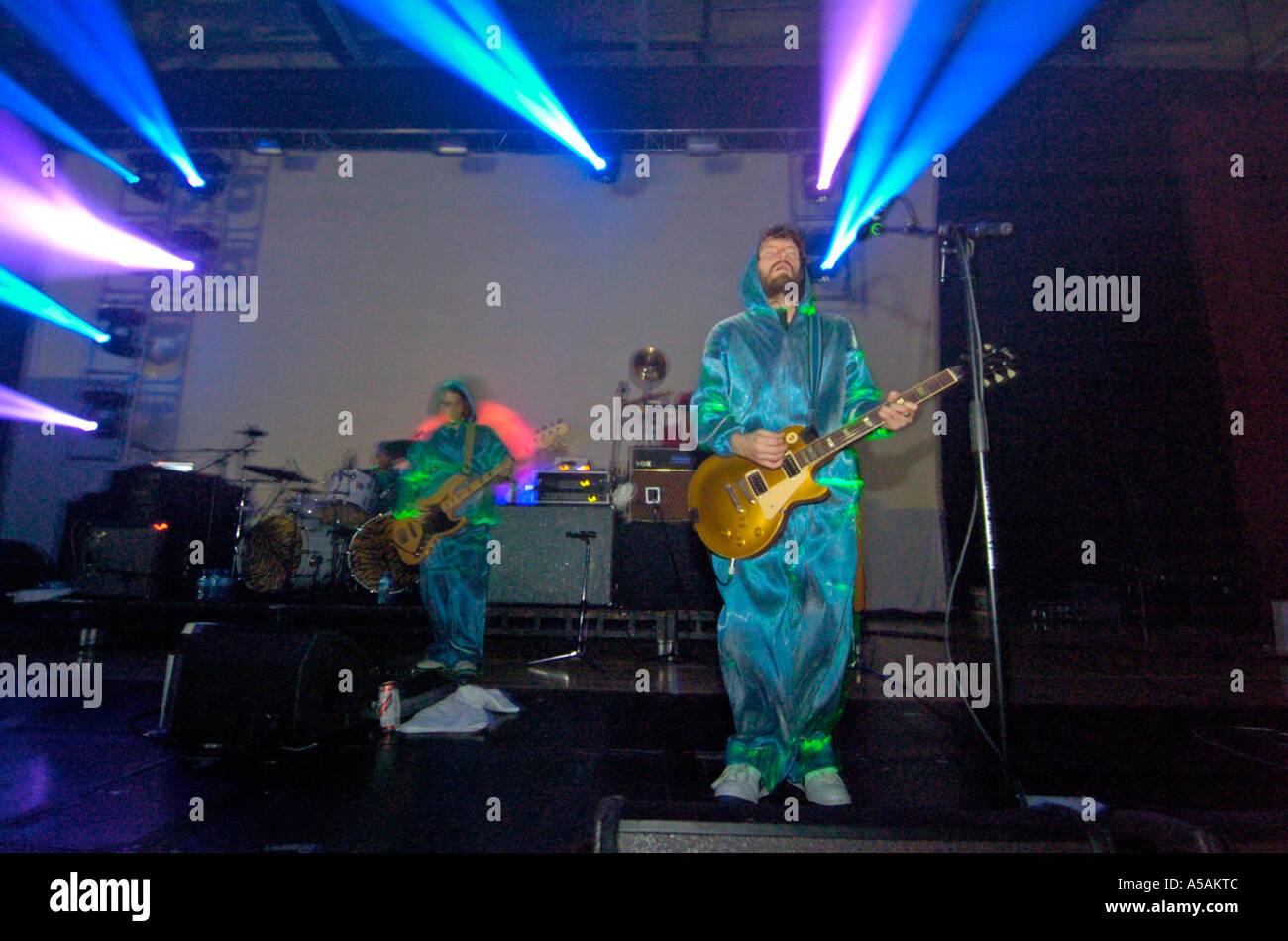 Huw Bunford guitariste Super Furry Animals Afon Lido Port Talbot au Pays de Galles du Sud Banque D'Images