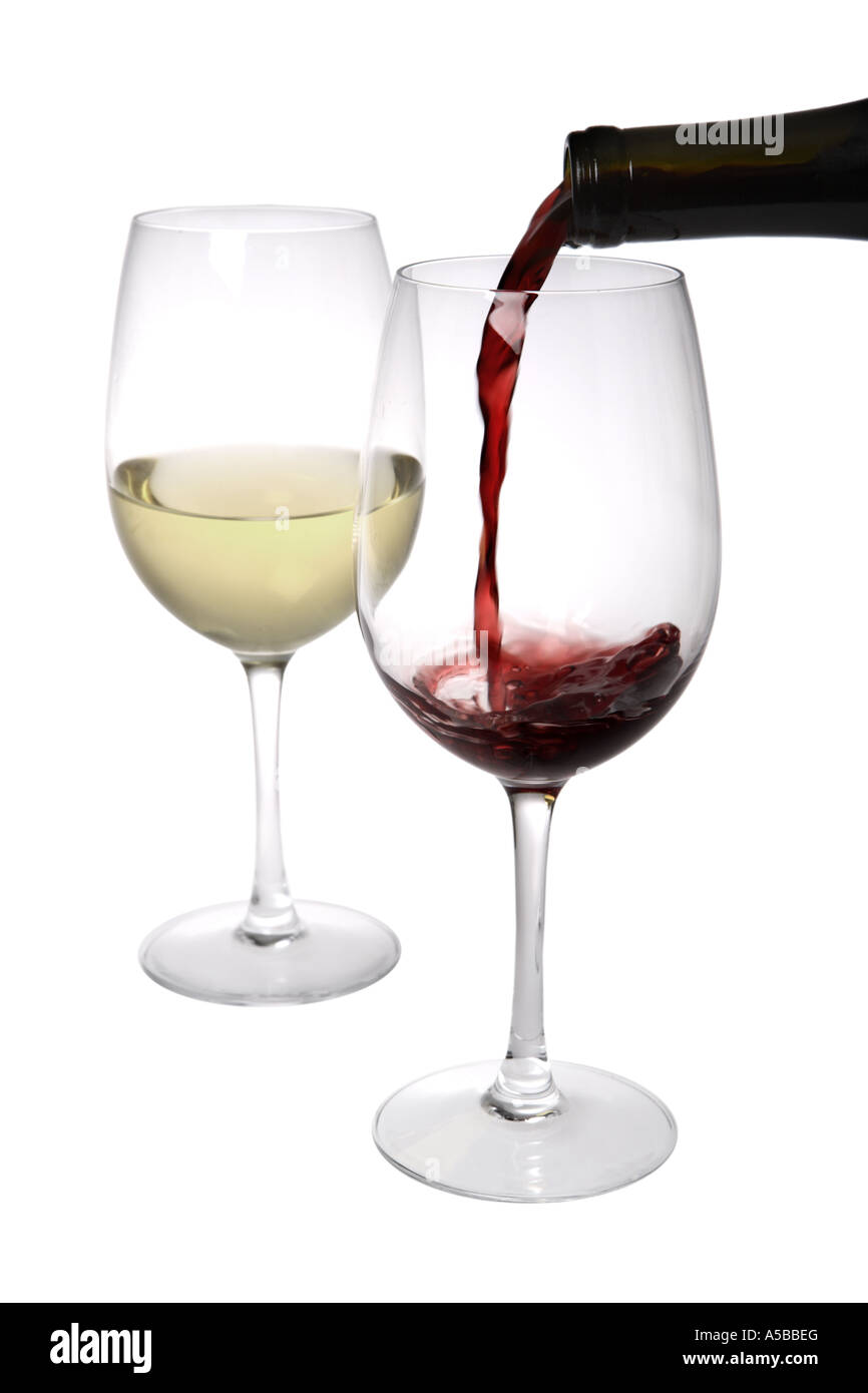 Vin rouge et blanc découper sur fond blanc Banque D'Images