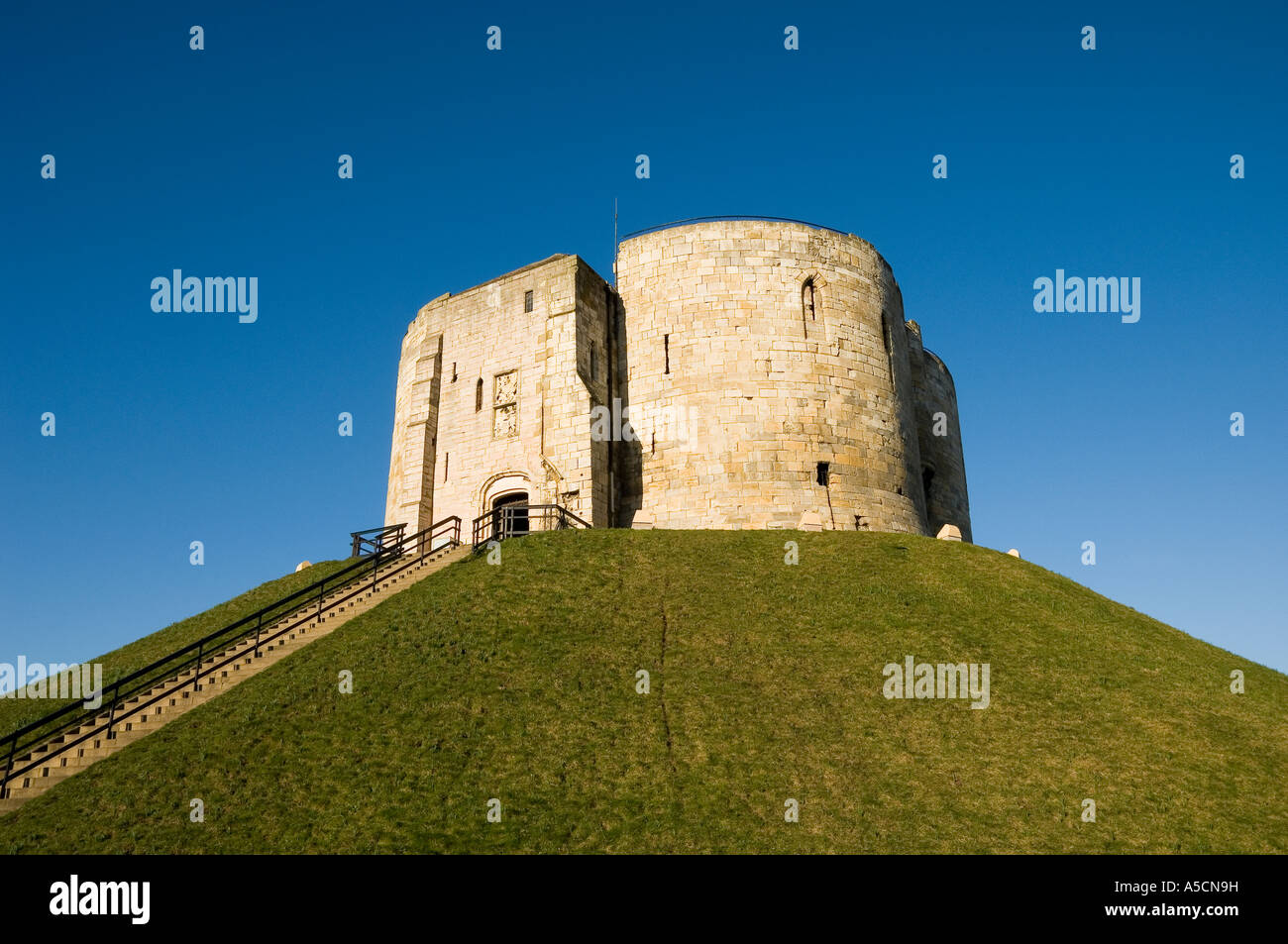 Cliffords Tower York North Yorkshire England UK Royaume-Uni GB Grande Bretagne Banque D'Images
