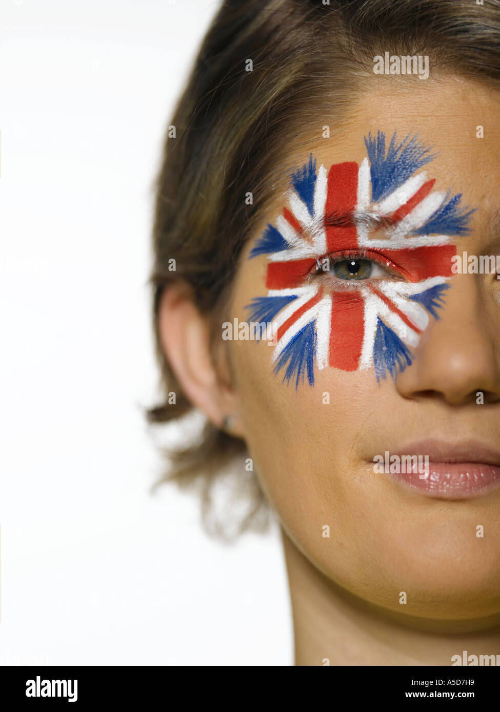 Femme avec Union Jack peint sur face, portrait Banque D'Images