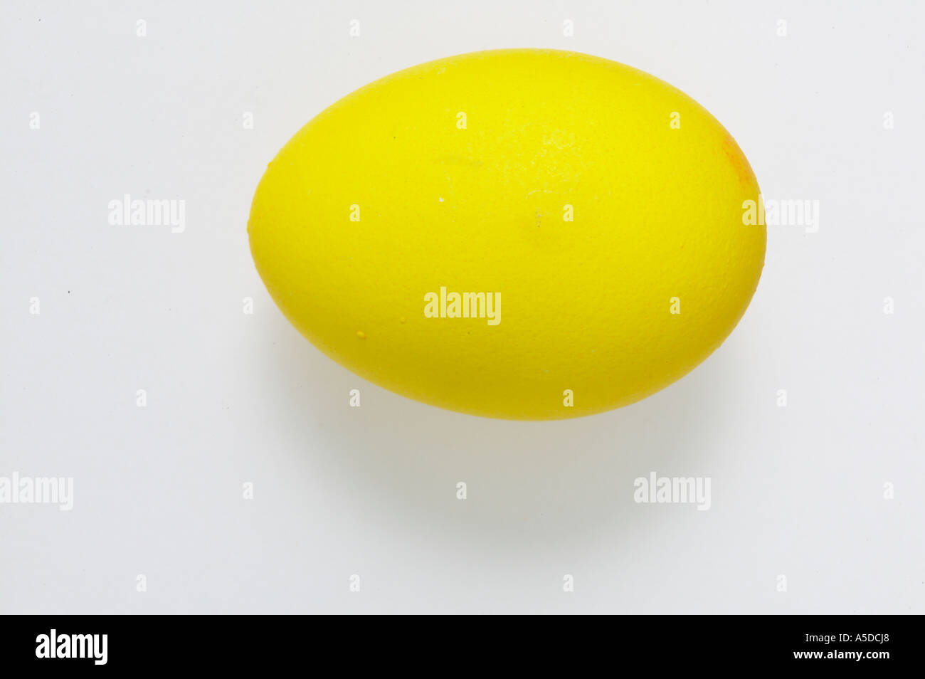 Oeuf de Pâques jaune Banque D'Images