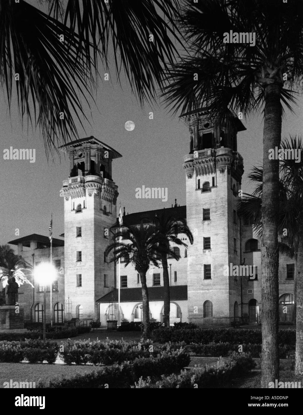 L'Hôtel de ville bâtiment anciennement l'Hôtel Alcazar à St Augustine en Floride Banque D'Images L'Hôtel de ville bâtiment anciennement l'Hôtel Alcazar à St Augustine en Floride Banque D'Images