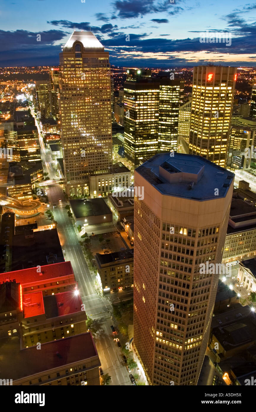 Stock photo de la skyline de Calgary Alberta Canada vu de la tour de Calgary Banque D'Images