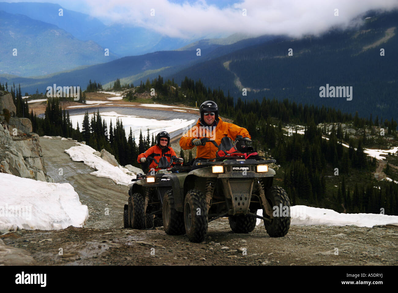 ATV Quad Bikes sur le mont Whistler Banque D'Images