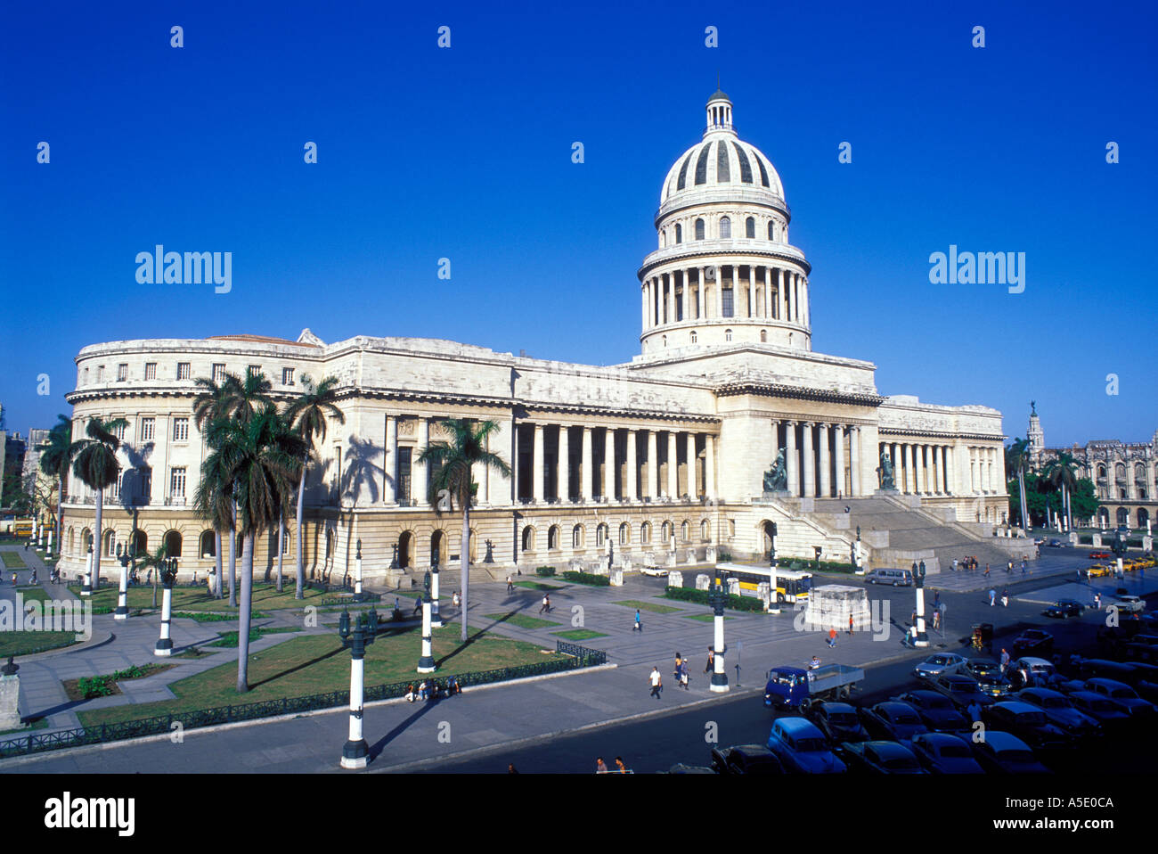 Bâtiment Capitolio Havana Cuba une réplique du bâtiment du Capitole à  Washington DC Photo Stock - Alamy