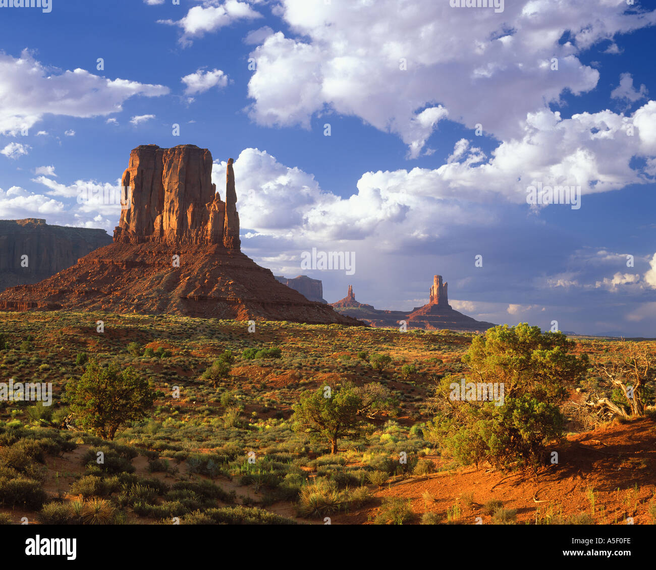 Mitten rock formations Monument Valley Navajo Nation USA Banque D'Images
