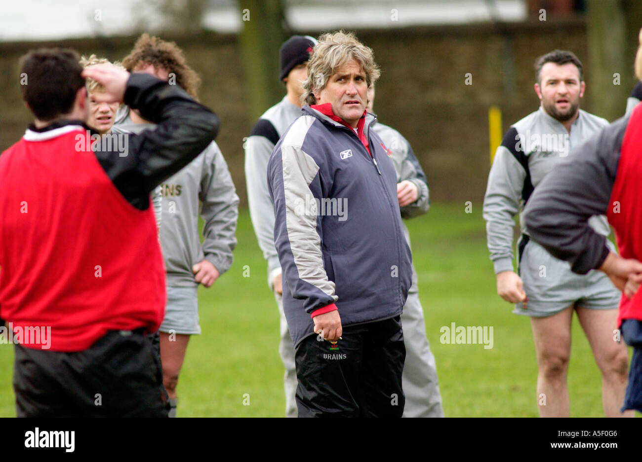 L'entraîneur de rugby professionnel Scott Johnson Banque D'Images