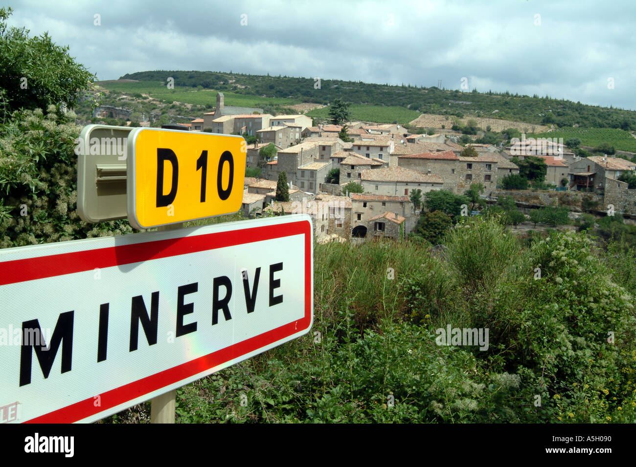 Signe du tourisme français Cité de Minerve région viticole du sud de la France Banque D'Images