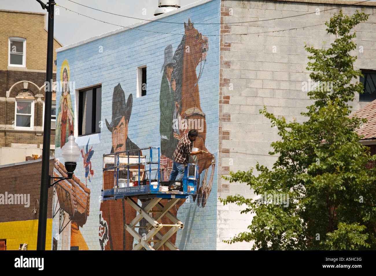 Chicago Illinois homme mexicaine peinture murale extérieure en briques sur quartier Pilsen sur près de côté sud Banque D'Images