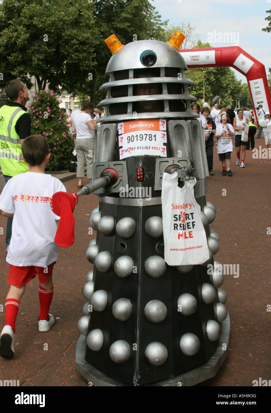 Dalek BBC Cardiff South Wales GB UK 2006 Banque D'Images