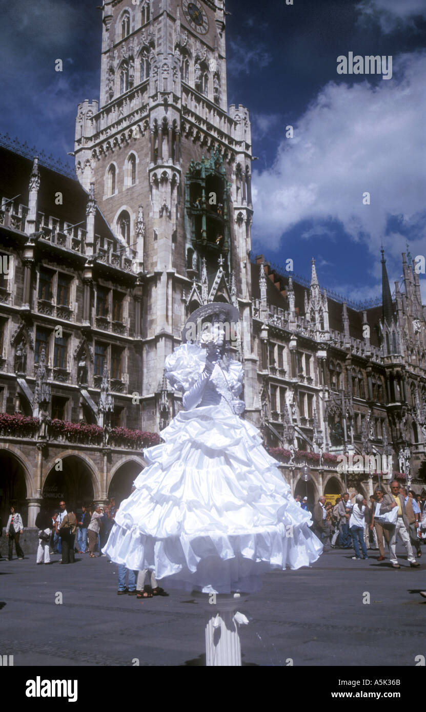 Une statue humaine à Munich Banque D'Images