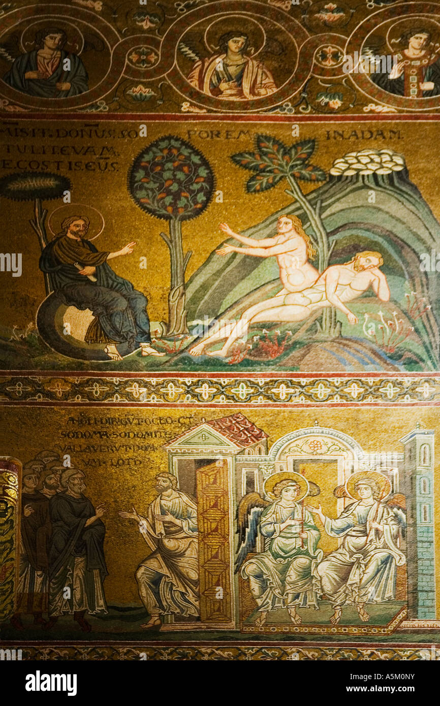 Cathédrale de Monreale, près de Palerme de l'or intérieur mosaïque de Adam et Ève dans le jardin d'Eden Sicile Italie Europe Banque D'Images