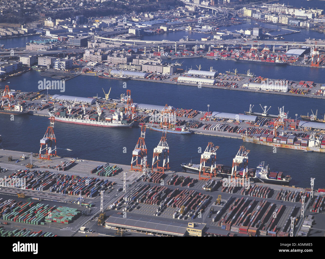 Vue aérienne de quais à Yokohama au Japon Banque D'Images
