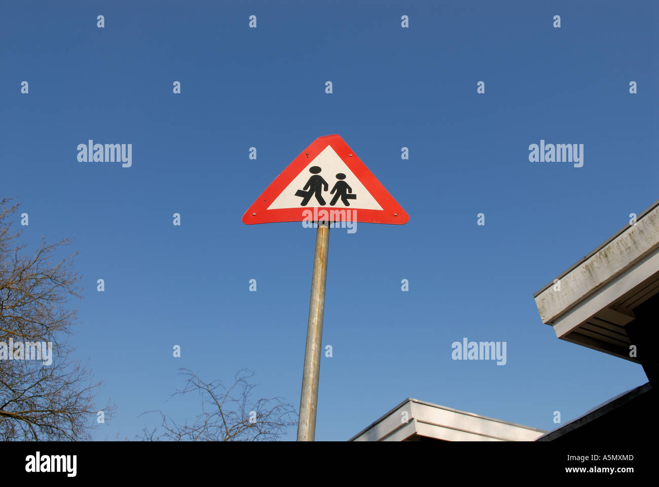 CHEMIN DE L’ÉCOLE Banque D'Images