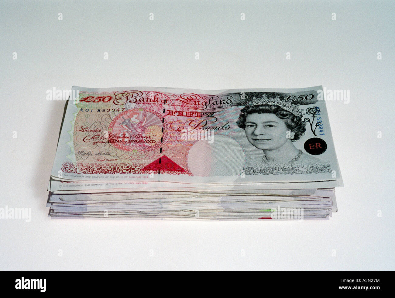 La pile de billets de banque. Banque D'Images