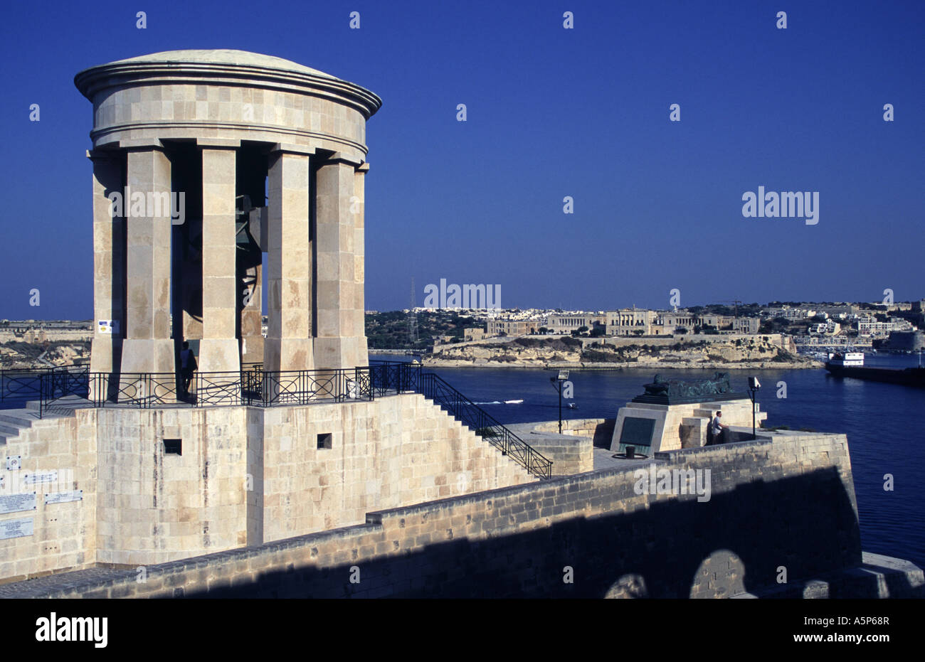 Bell Memorial La Valette Malte siège Banque D'Images