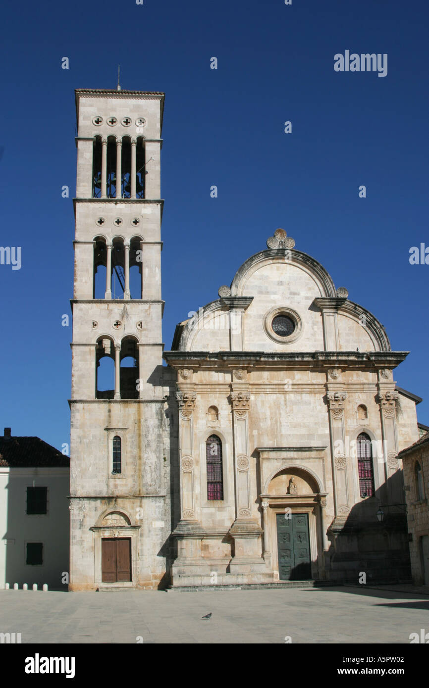 Cathédrale de St Stephen la ville de Hvar ile de Hvar Croatie Banque D'Images