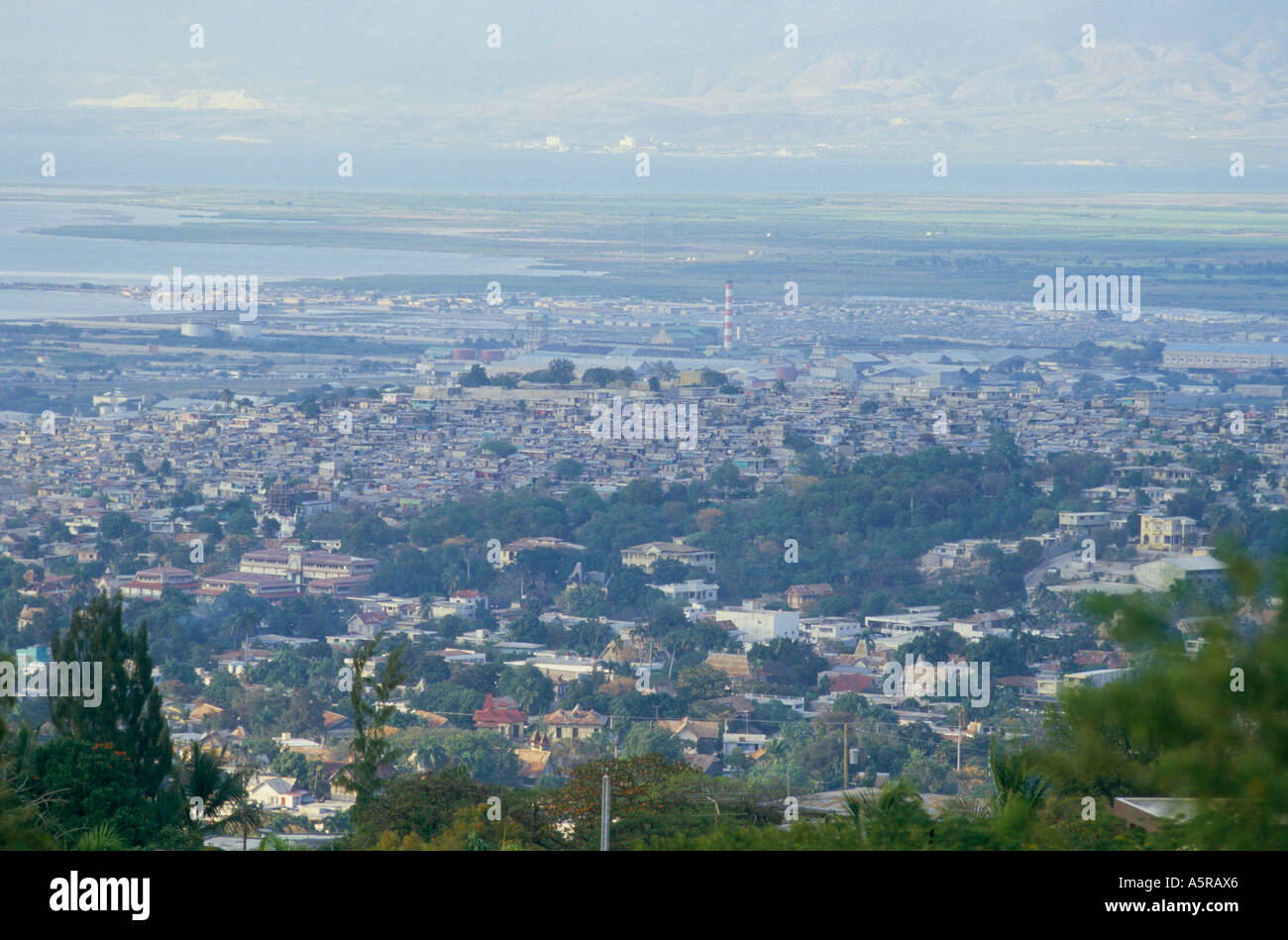 Vue de la VILLE DE PORT-AU-PRINCE, HAÏTI Banque D'Images