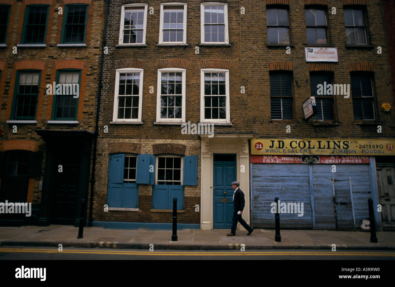 Londres s'est fin 18ème siècle HUEGUENOUT BÂTIMENTS SONT DANS UN PROCESSUS DE RÉNOVATION Banque D'Images