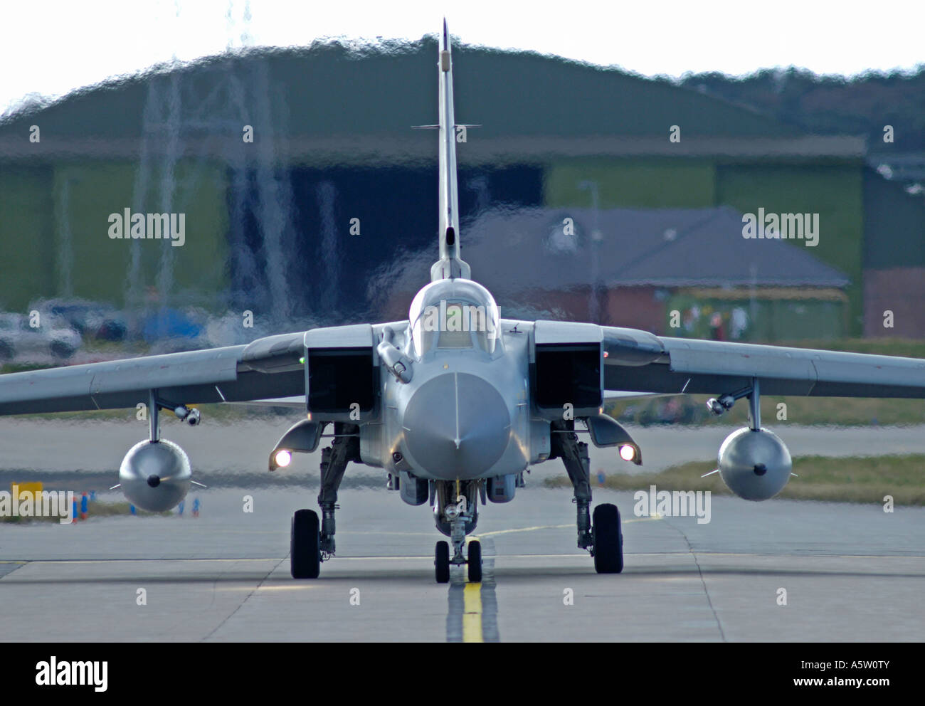 Panavia Tornado F4 à la chasse à la base aérienne de la RAF Lossiemouth, Moray, Ecosse. 4944-462 XAV Banque D'Images