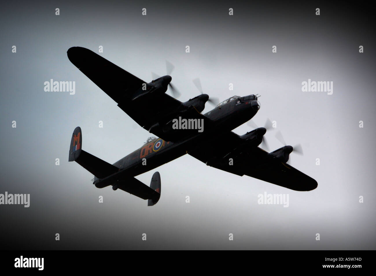 Avro Lancaster de la Royal Air Force de bombardiers lourds de la seconde guerre mondiale Battle of Britain Memorial Flight Banque D'Images