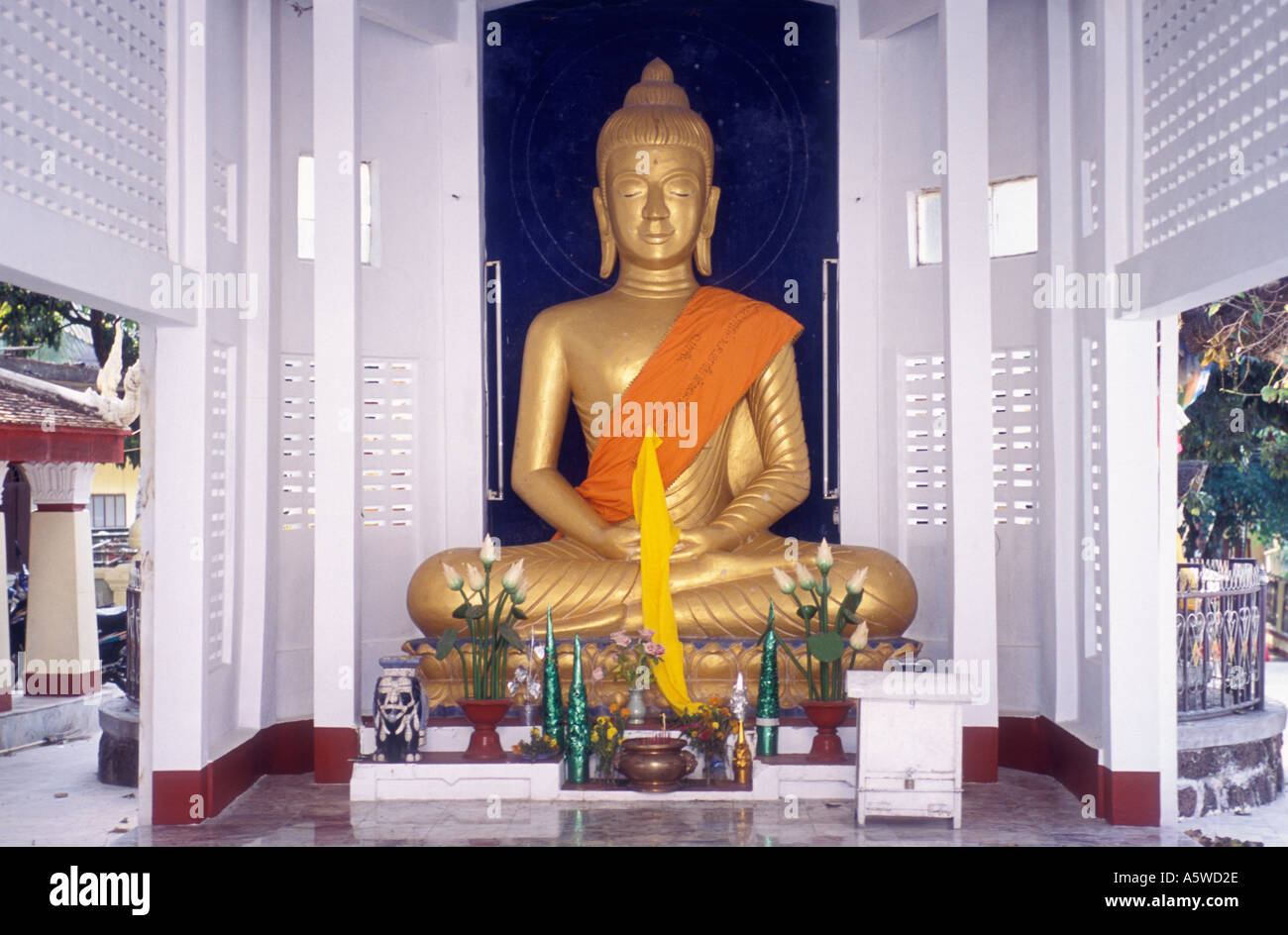 Thaïlande Bouddha Wat Phra That Phanom Nakhon Phanom Isaan Banque D'Images