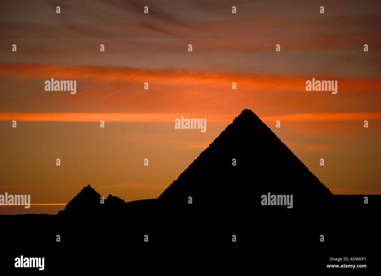 Le Caire Les pyramides de Gizeh Banque D'Images