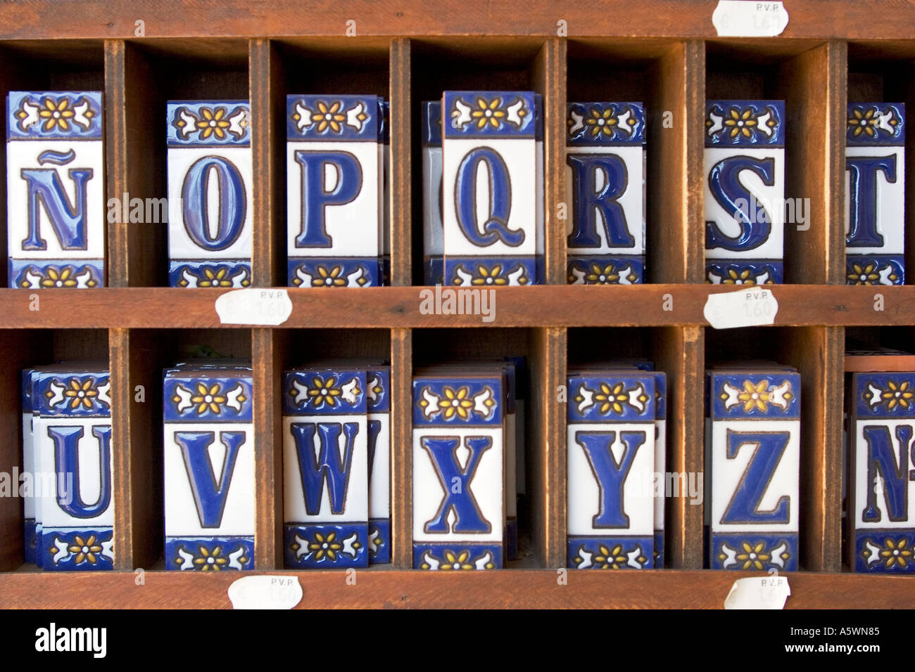 Carreaux de lettre en céramique Banque de photographies et d’images à