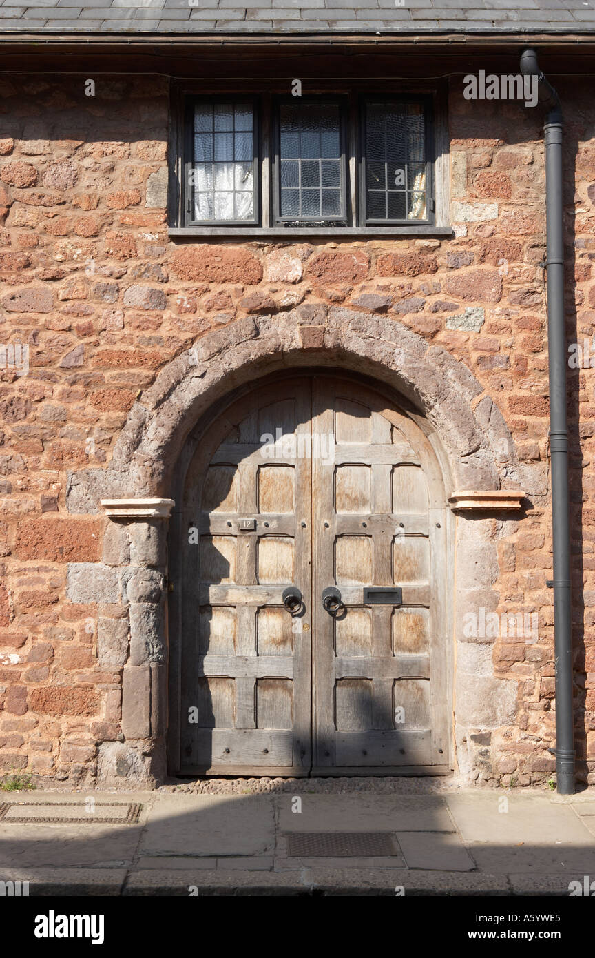 Les bâtiments en brique élisabéthain traditionnel PROCHE DE LA CATHÉDRALE EXETER Devon, Angleterre Banque D'Images