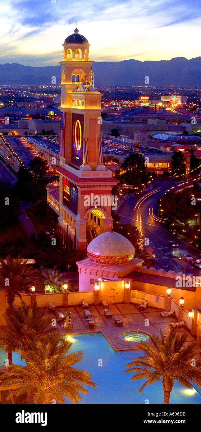 Bellagio comme vu d'Aladdin au crépuscule à Las Vegas Banque D'Images