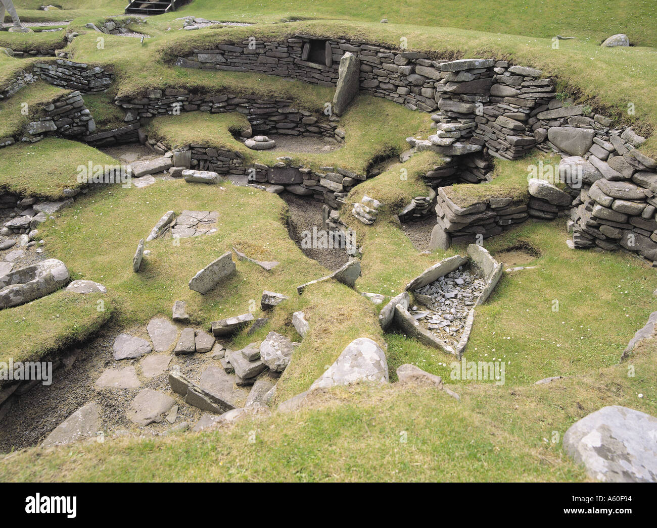 dh Iron Age village Ecosse JARLSHOF SUMBURGH SHETLAND îles britanniques Jarlshof règlement site archéologique préhistorique Grande-Bretagne Banque D'Images