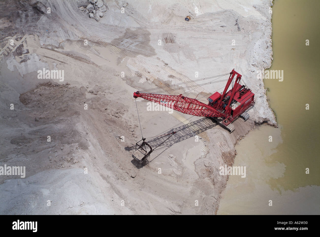 Terrassement terrassement dragline excavating machinery construction big Banque D'Images