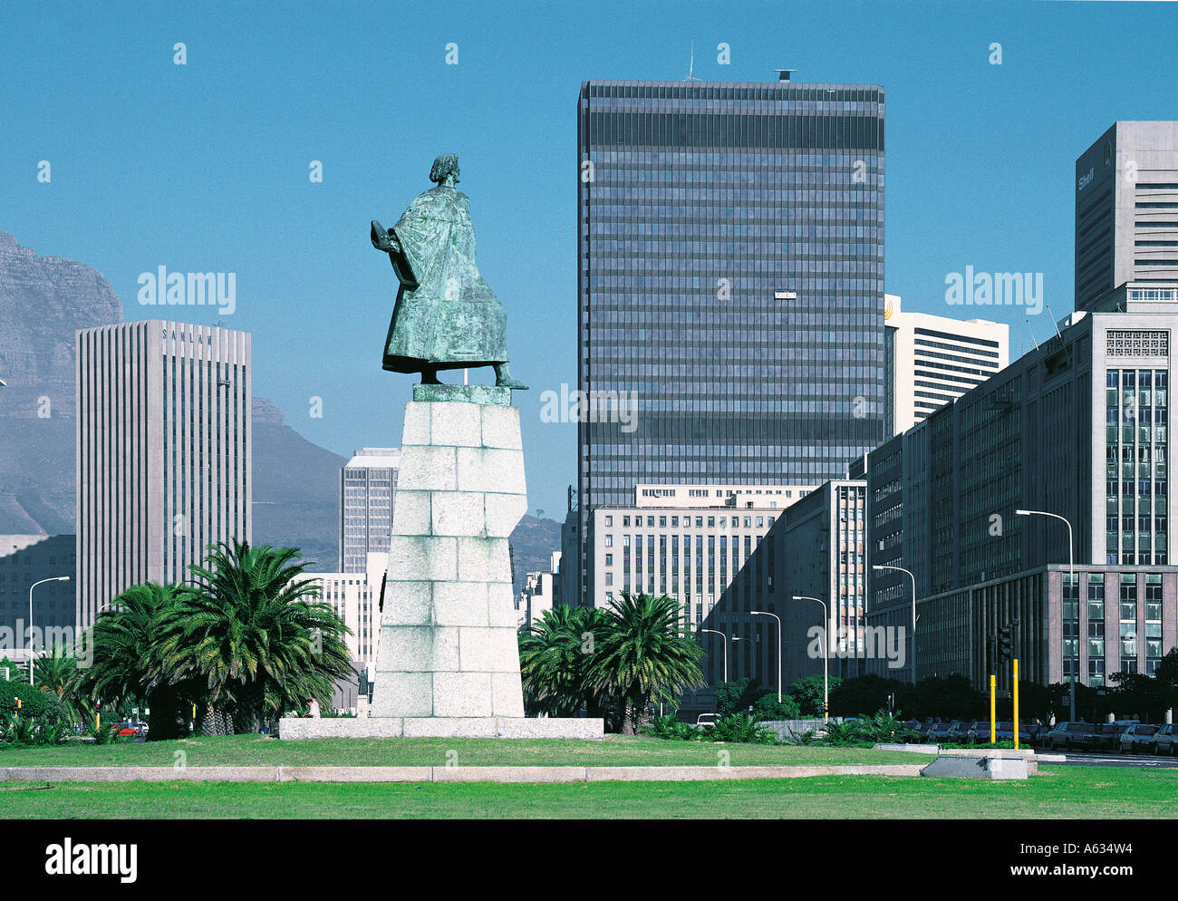 Statue de Bartolomeu Dias, navigateur et explorateur portugais et le premier homme blanc à voir Afrique du Sud Cape Town Afrique du Sud Banque D'Images