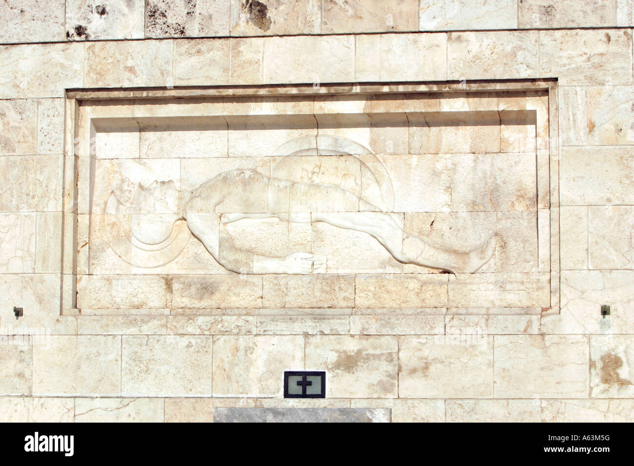 Détail de la Tombe du Soldat inconnu en face de l'édifice du Parlement Athènes Grèce Banque D'Images