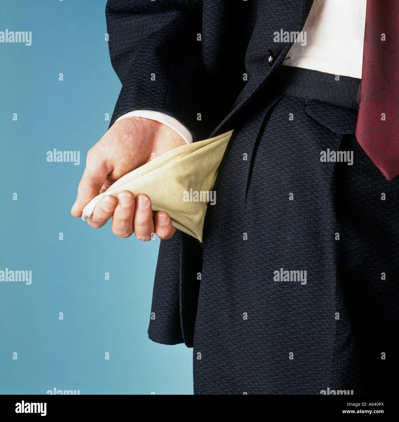 Homme avec poche vide Banque D'Images