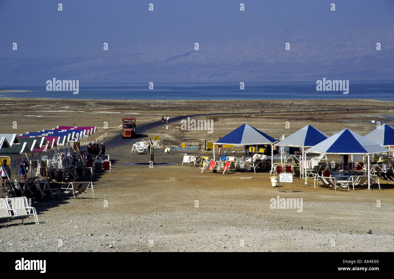 Israël mer morte health resort tentes et abris Banque D'Images