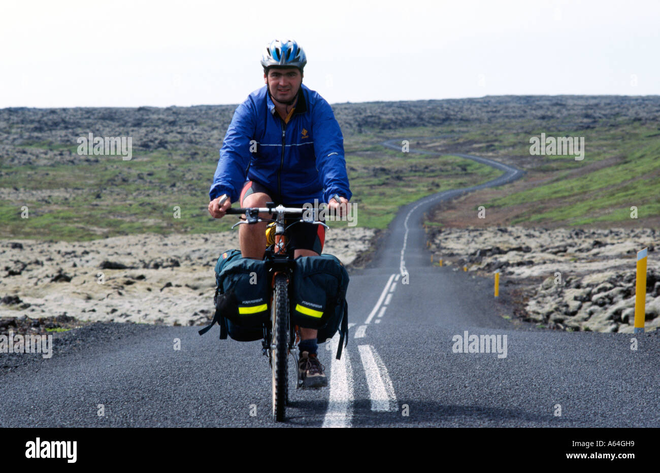 Carl M. Galvin Vtt en Islande au cours de l'Islande à Vélo VTT Exprdition Banque D'Images
