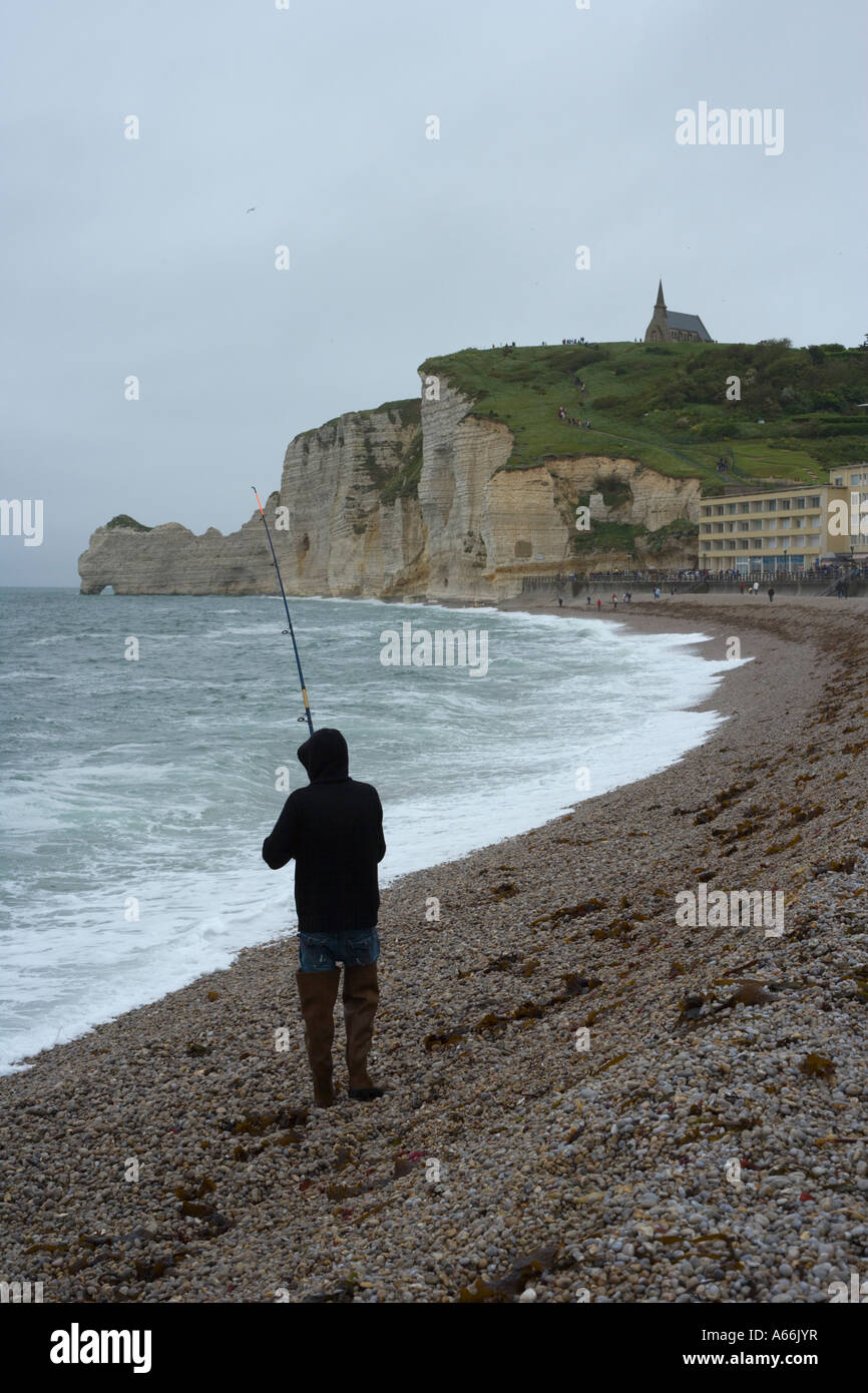 Falaise d'Amont. Étretat, Pays de Caux, département de Seine Maritime en Haute-Normandie, France, Union européenne, UNION EUROPÉENNE Banque D'Images